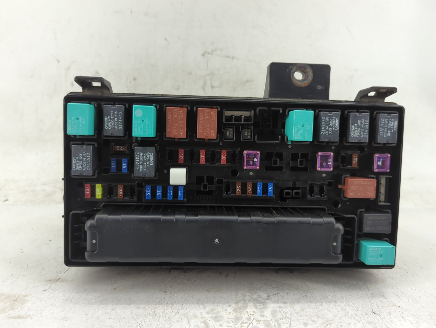 2012 Honda Odyssey Fusebox Fuse Box Panel Relay Module P/N:TK8-A011 A0 Fits OEM Used Auto Parts - Oemusedautoparts1.com