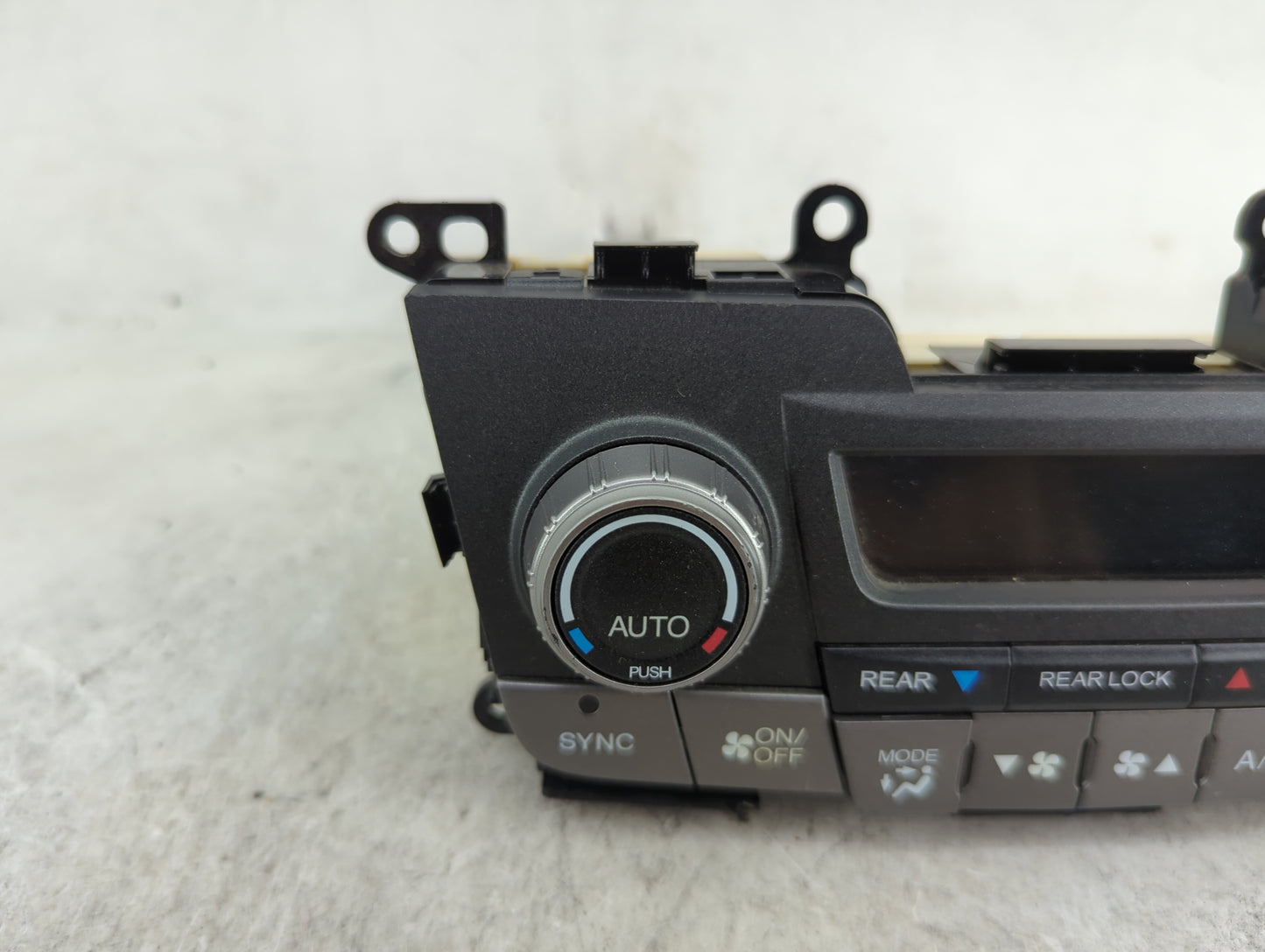 2011-2017 Honda Odyssey Climate Control Module Temperature AC/Heater Replacement P/N:79600TK8A410M1 Fits OEM Used Auto Parts
