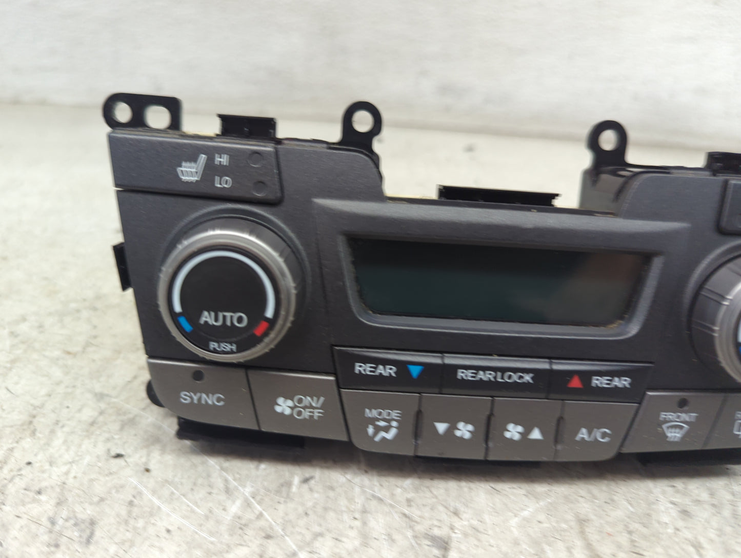 2011-2017 Honda Odyssey Climate Control Module Temperature AC/Heater Replacement P/N:79600TK8A920M1 1521220532B Fits OEM Use