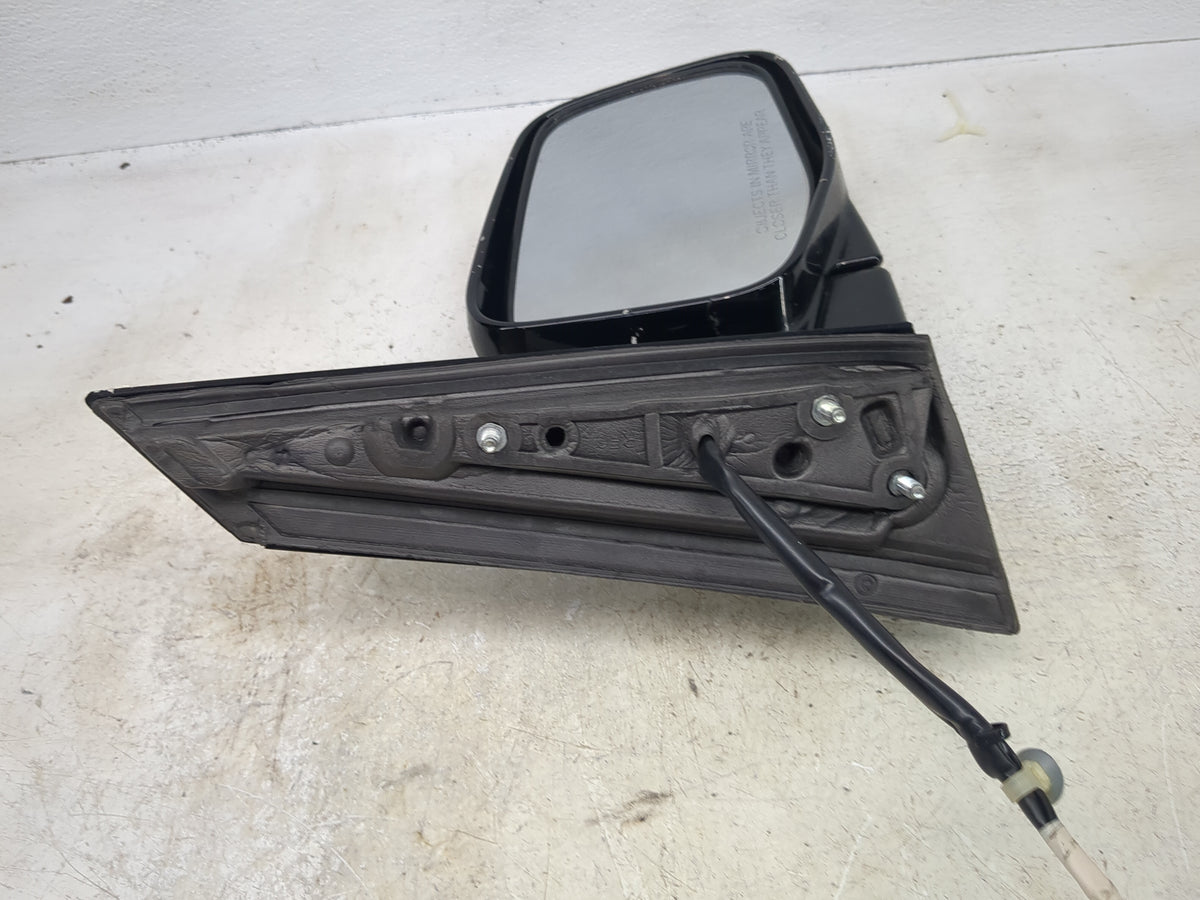 2011-2013 Honda Odyssey Passenger Side View Mirror - Right Door Mirror OEM Used - Oemusedautoparts1.com