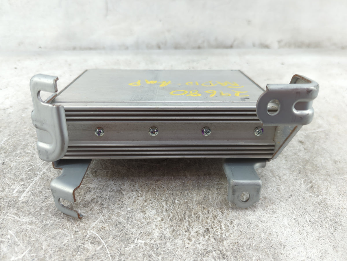 2011-2013 Honda Odyssey Radio Speaker Amplifier - Oemusedautoparts1.com