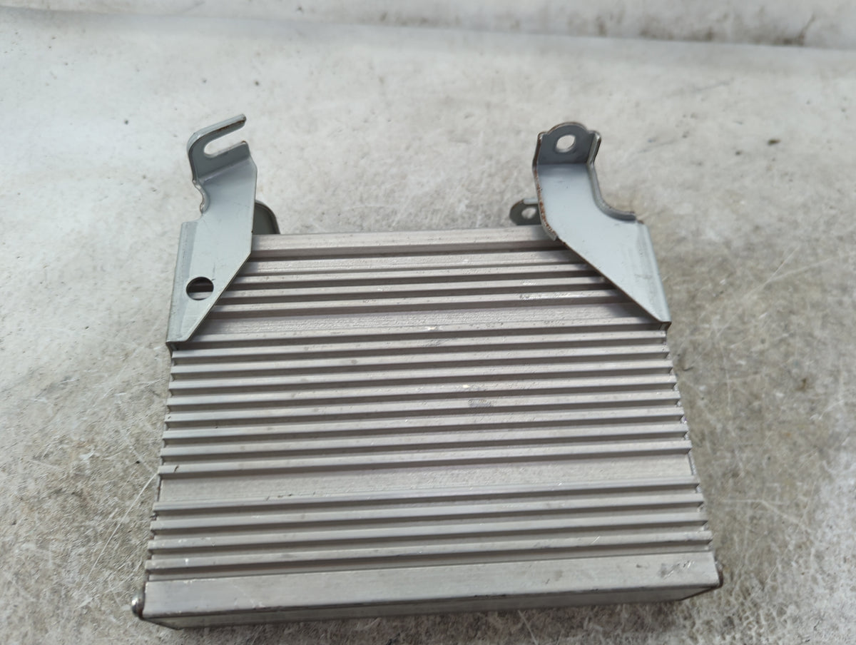 2011-2013 Honda Odyssey Radio Speaker Amplifier - Oemusedautoparts1.com