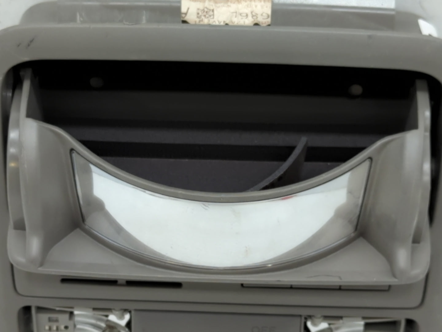 2012 Honda Odyssey Overhead Roof Console - Oemusedautoparts1.com
