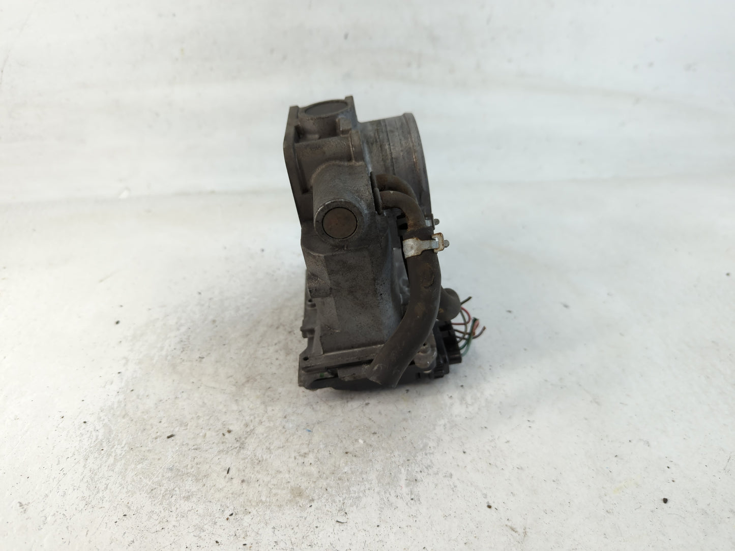 2011-2017 Honda Odyssey Throttle Body P/N:990751025 GMC1E Fits Fits 2009 2010 2011 2012 2013 2014 2015 2016 2017 OEM Used Au