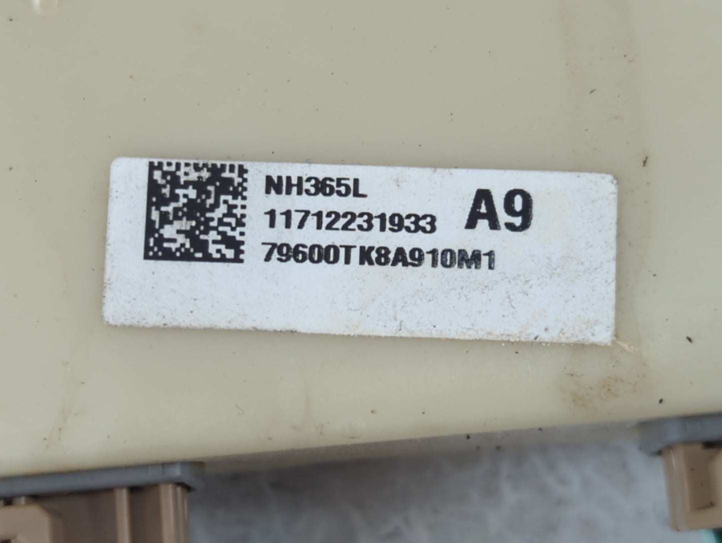 2011-2017 Honda Odyssey Climate Control Module Temperature AC/Heater Replacement P/N:11712231933 NH365L Fits OEM Used Auto P