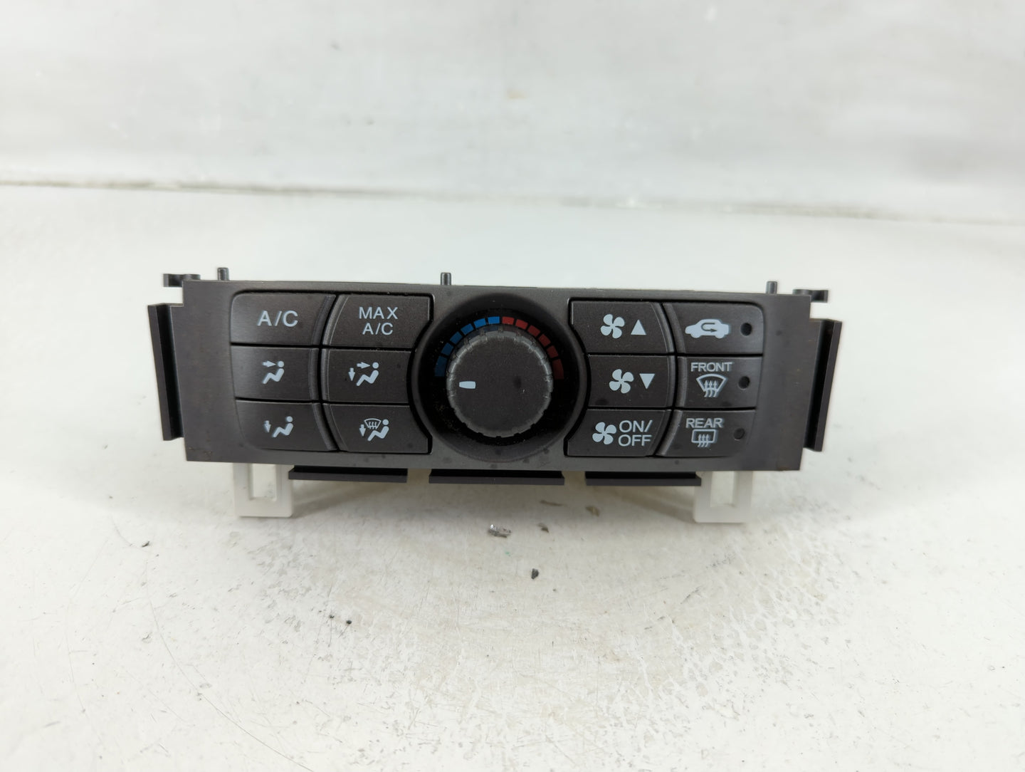 2012 Honda Pilot Climate Control Module Temperature AC/Heater Replacement P/N:NH658L Fits OEM Used Auto Parts - Oemusedautop