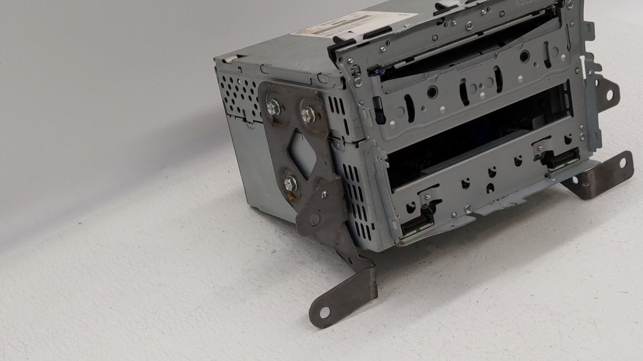 2012 Honda Pilot Radio AM FM Cd Player Receiver Replacement P/N:39100-SZA-A111-M1 Fits OEM Used Auto Parts - Oemusedautopart