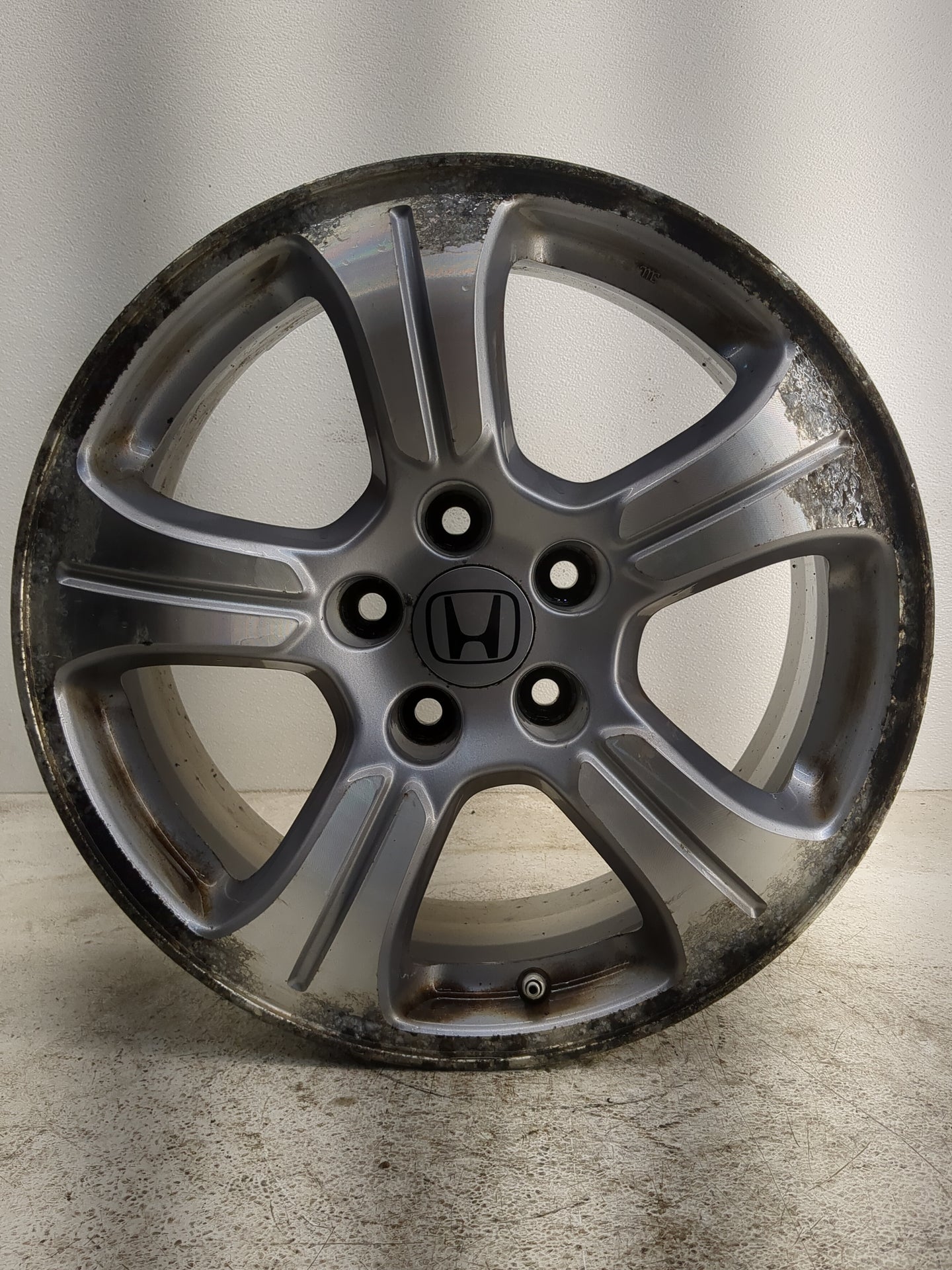 2012-2015 Honda Pilot Oem Wheel Rim - Oemusedautoparts1.com
