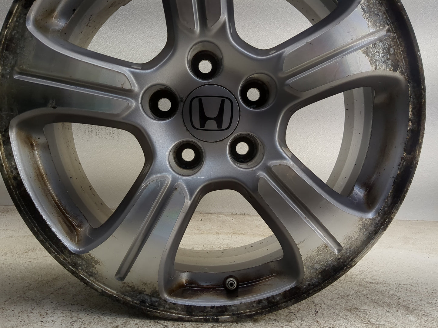 2012-2015 Honda Pilot Oem Wheel Rim - Oemusedautoparts1.com