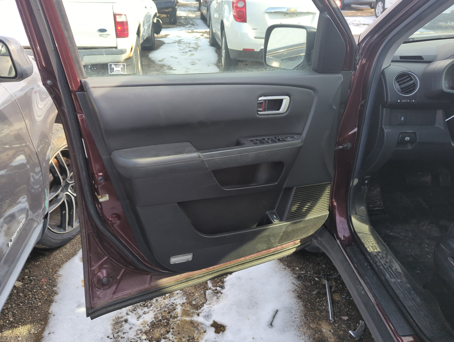 2012 Honda Pilot Front Left Driver Interior Door Panel Trim - Oemusedautoparts1.com