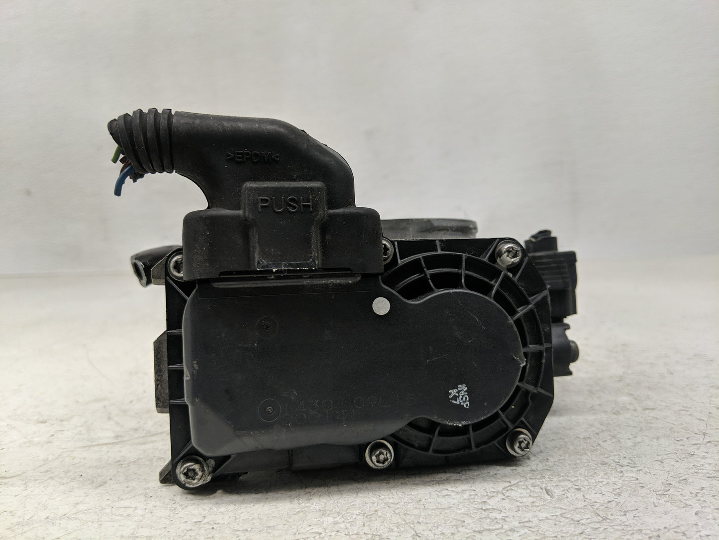 2009-2015 Honda Pilot Throttle Body Fits Fits 2009 2010 2011 2012 2013 2014 2015 2016 2017 OEM Used Auto Parts - Oemusedauto