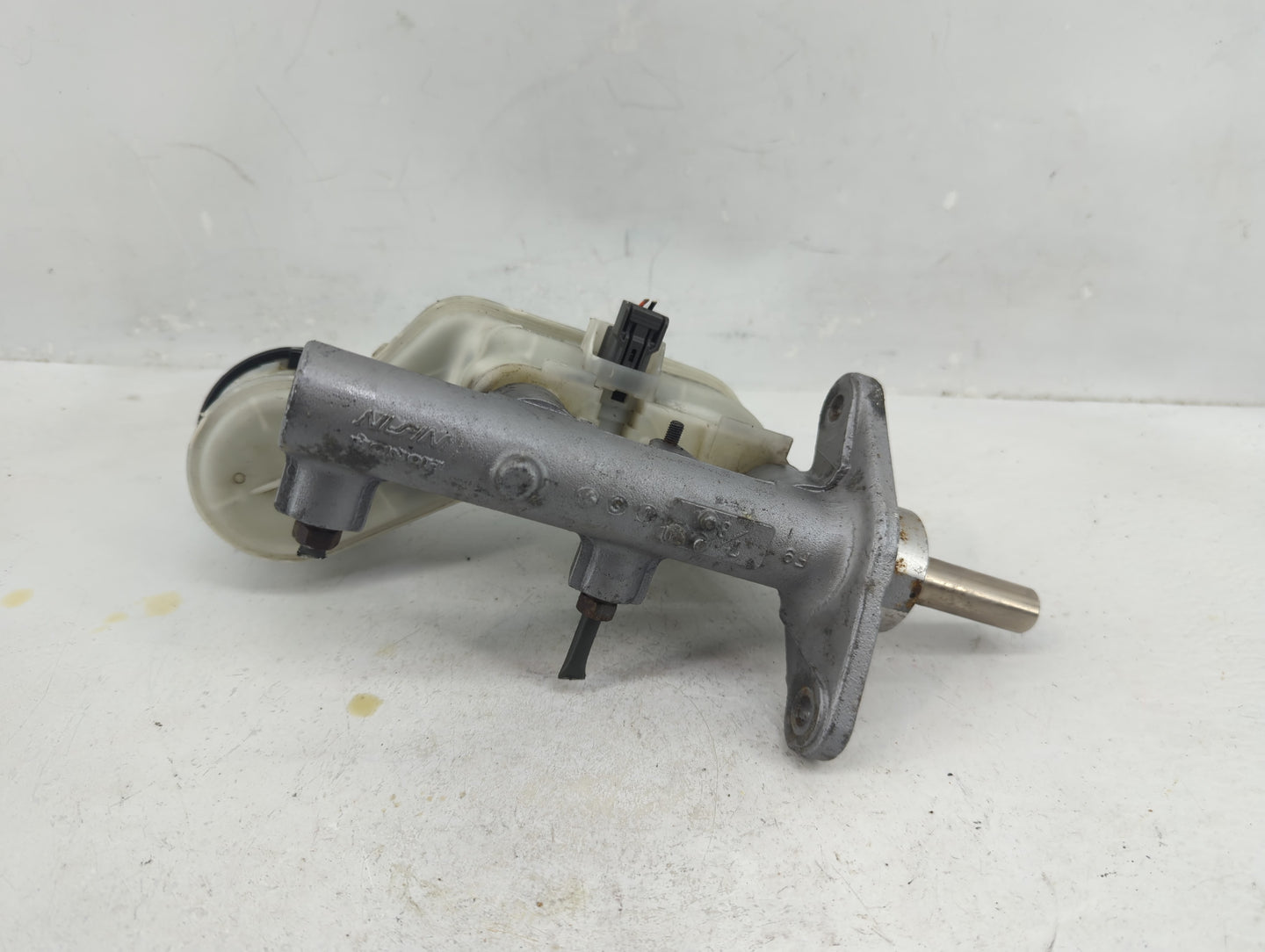 2009-2015 Honda Pilot Brake Master Cylinder - Oemusedautoparts1.com