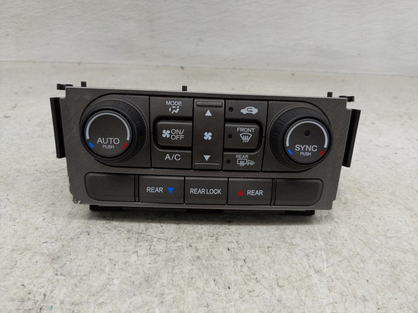 2012 Honda Pilot Climate Control Module Temperature AC/Heater Replacement P/N:79600SZAA010M1 Fits OEM Used Auto Parts - Oemu