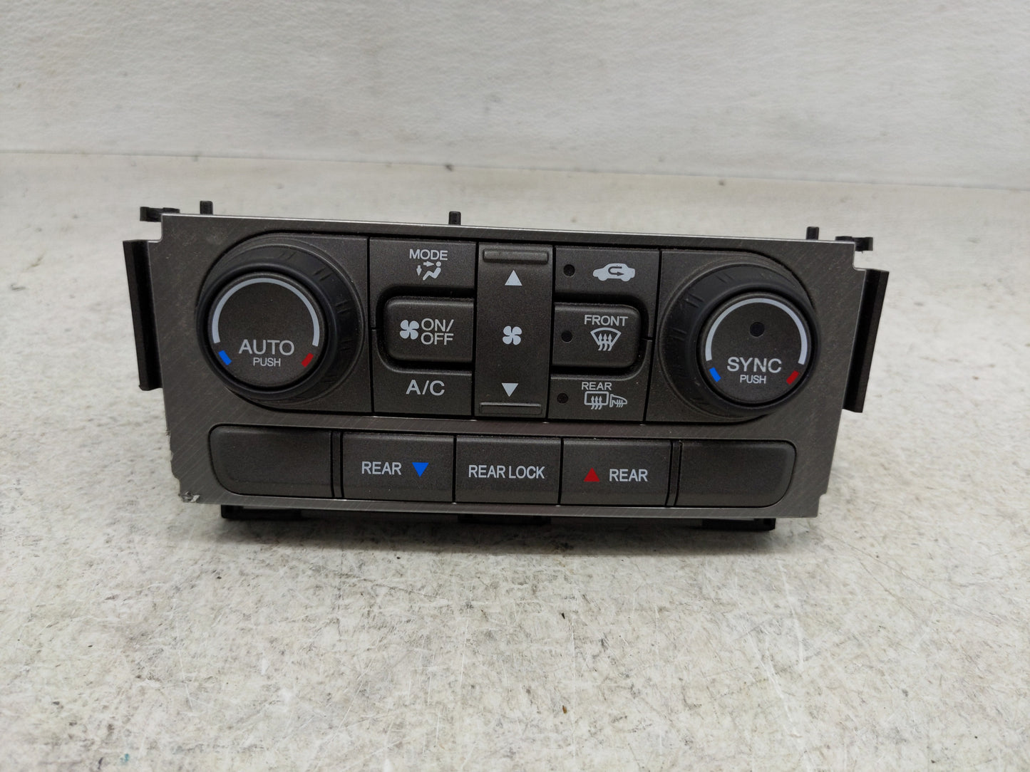 2012 Honda Pilot Climate Control Module Temperature AC/Heater Replacement P/N:79600SZAA010M1 Fits OEM Used Auto Parts - Oemu
