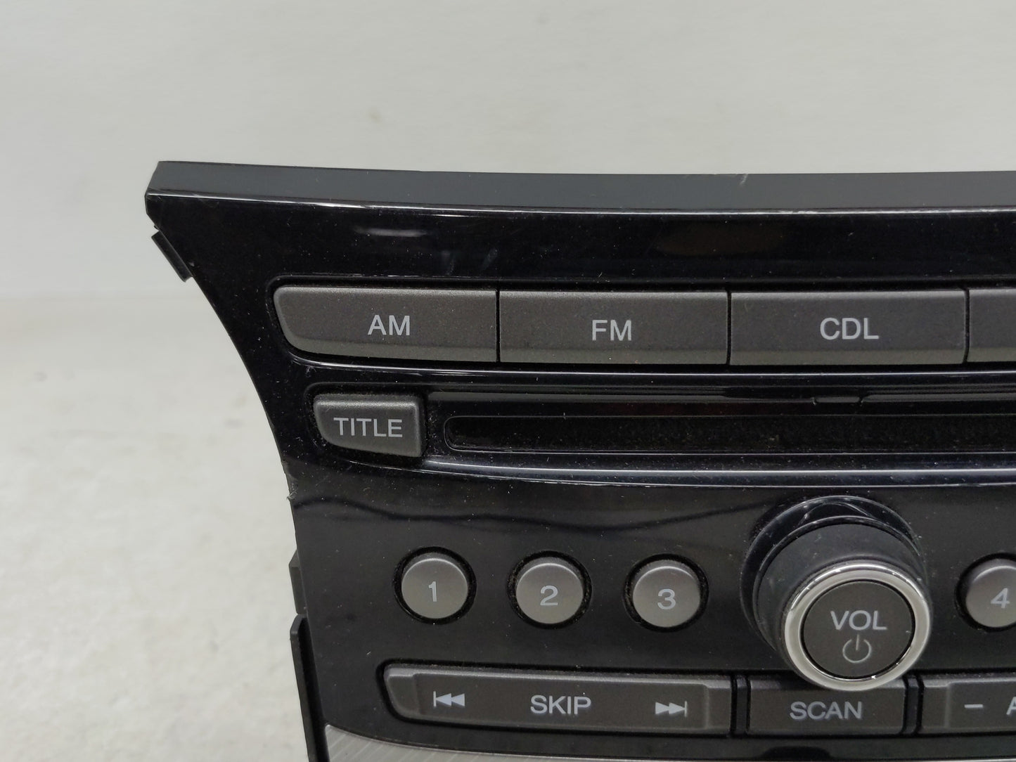 2012 Honda Pilot Radio AM FM Cd Player Receiver Replacement P/N:39100-SZA-L111-M1 Fits OEM Used Auto Parts - Oemusedautopart