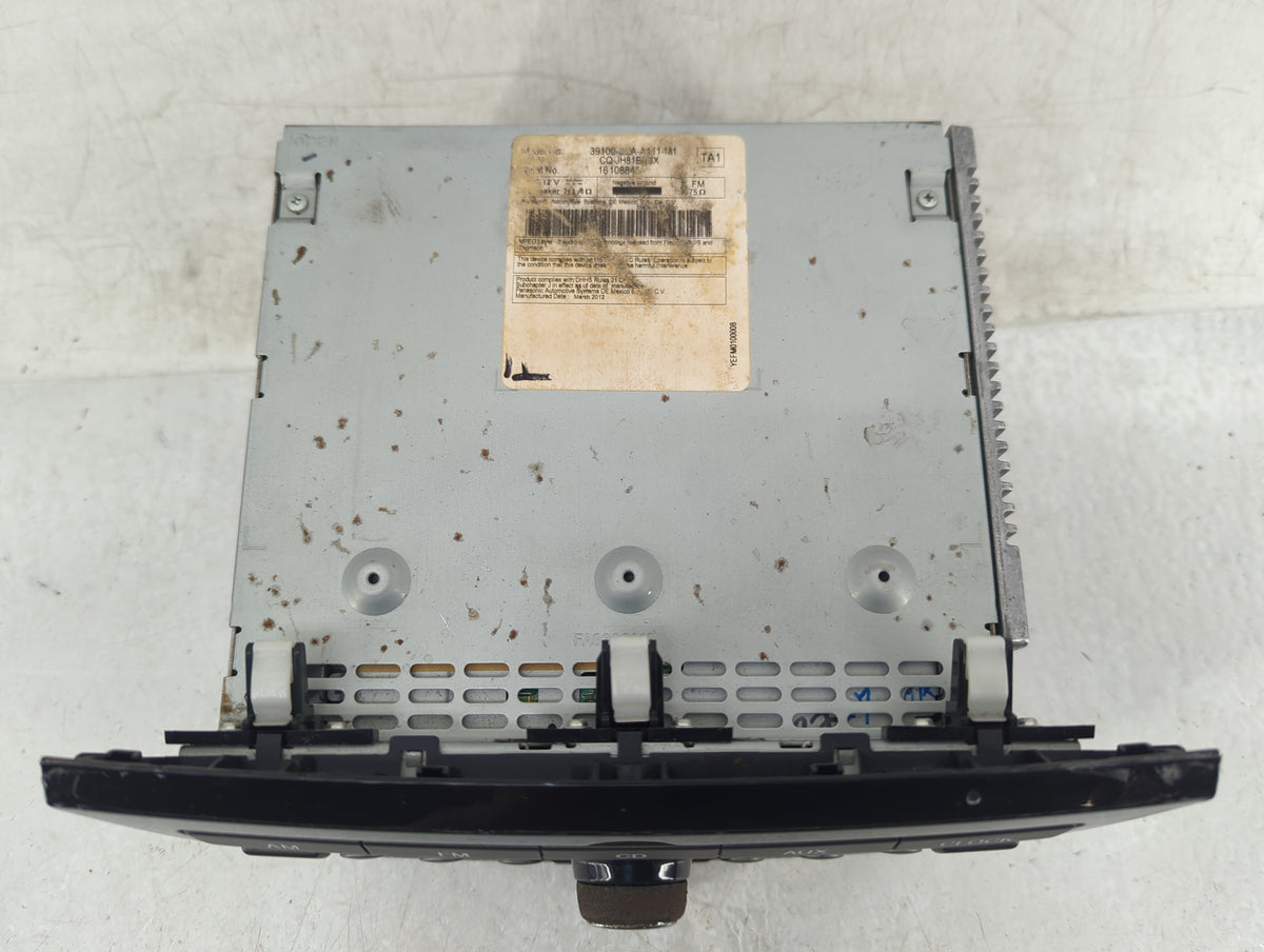 2012 Honda Pilot Radio AM FM Cd Player Receiver Replacement OEM Used Auto Parts - Oemusedautoparts1.com