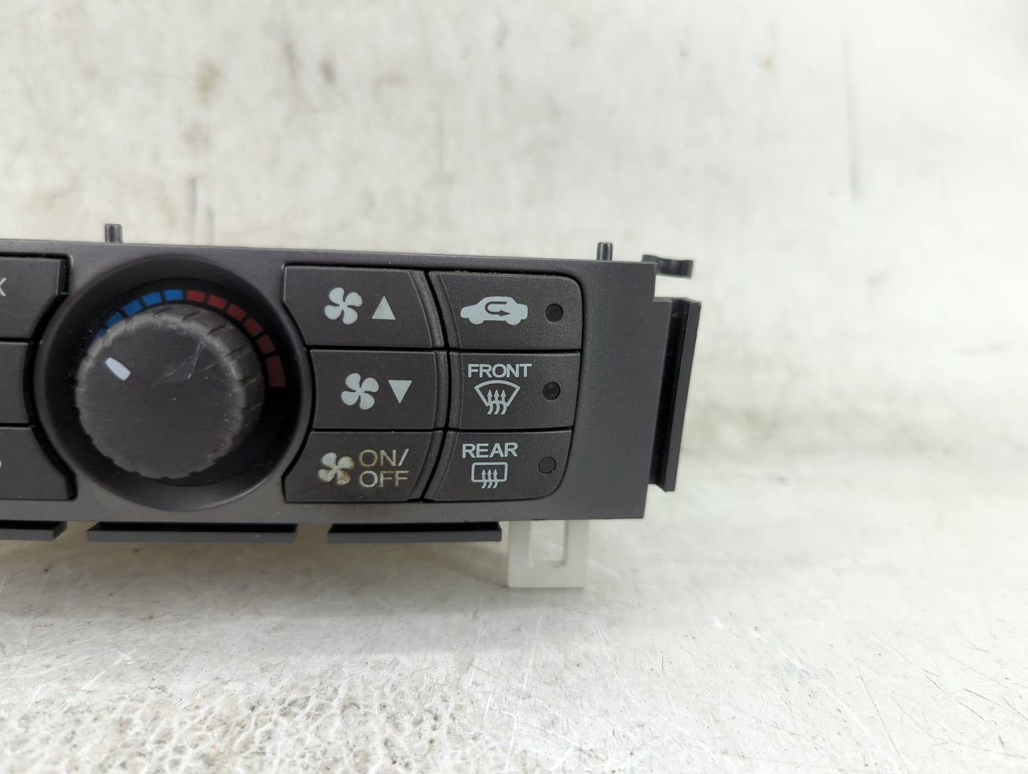 2012 Honda Pilot Climate Control Module Temperature AC/Heater Replacement P/N:79500SZAA110M1 Fits OEM Used Auto Parts - Oemu