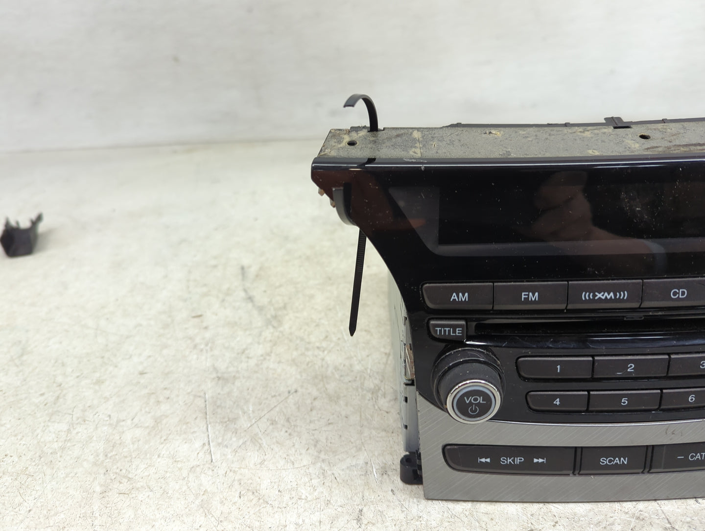 2012-2015 Honda Pilot Radio AM FM Cd Player Receiver Replacement P/N:39100-SZA-A710-M2 Fits Fits 2012 2013 2014 2015 OEM Use