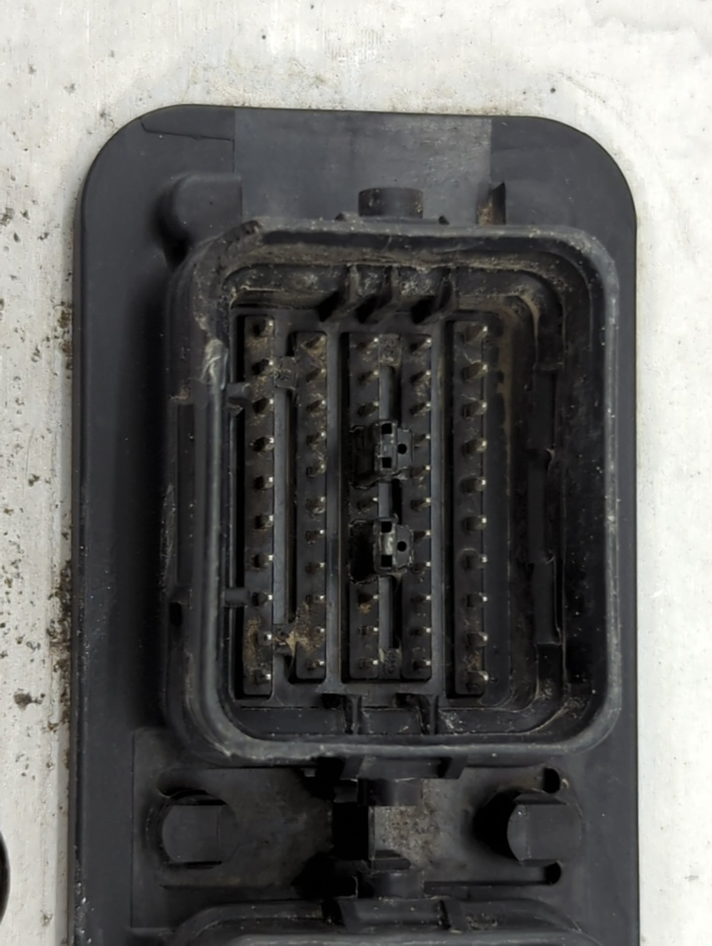 2012 Honda Pilot PCM Engine Control Computer ECU ECM PCU OEM P/N:37820-RN0-B32 Fits OEM Used Auto Parts - Oemusedautoparts1.