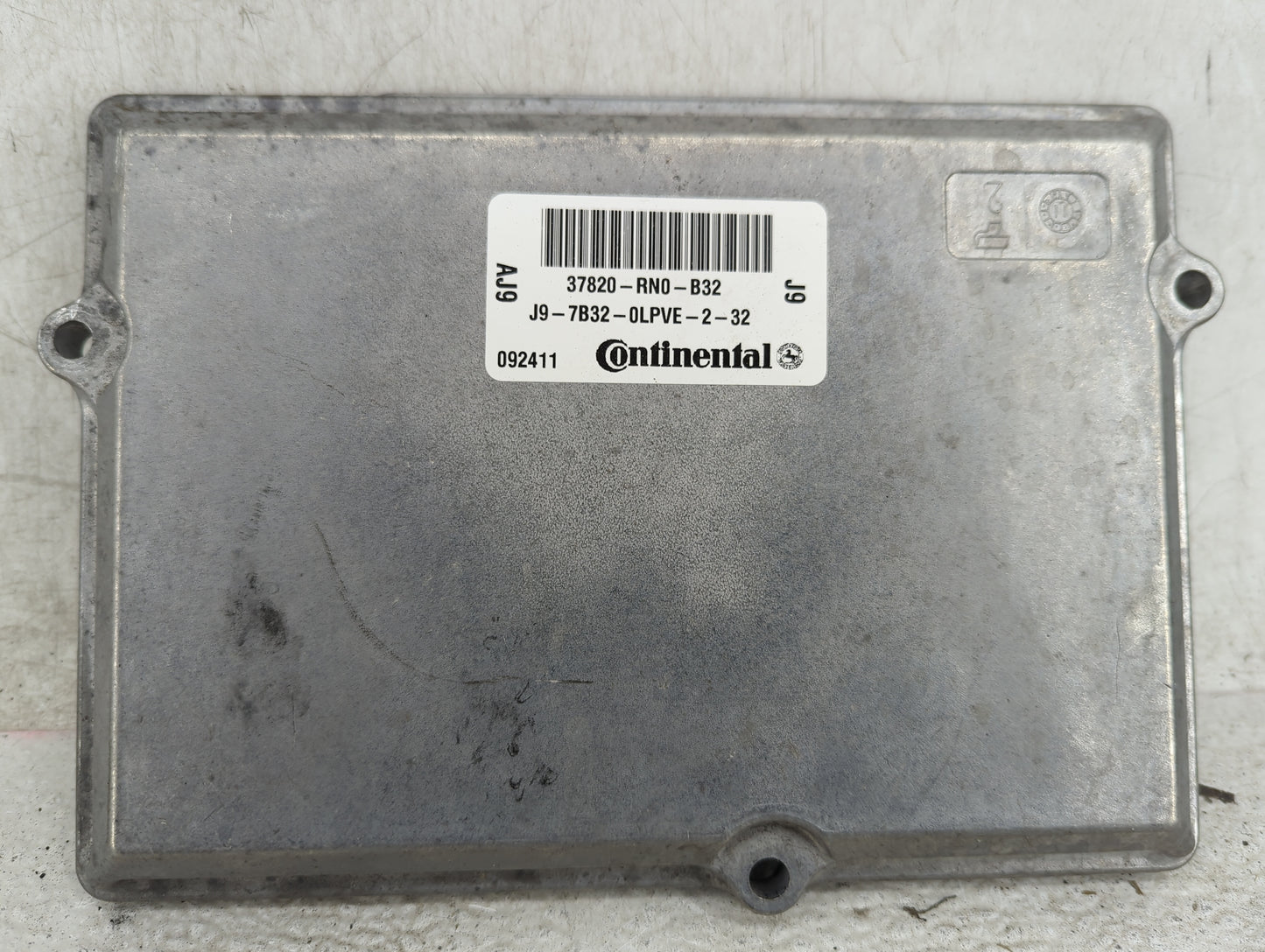 2012 Honda Pilot PCM Engine Control Computer ECU ECM PCU OEM P/N:37820-RN0-B32 J9-7B32-0LPVE-2-32 Fits OEM Used Auto Parts -