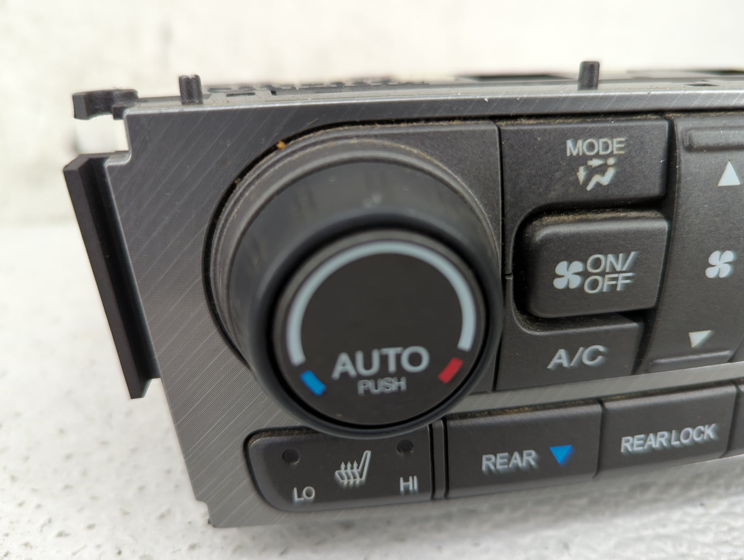 2012-2015 Honda Pilot Climate Control Module Temperature AC/Heater Replacement P/N:79G00-SZA-A31ZA Fits Fits 2012 2013 2014 
