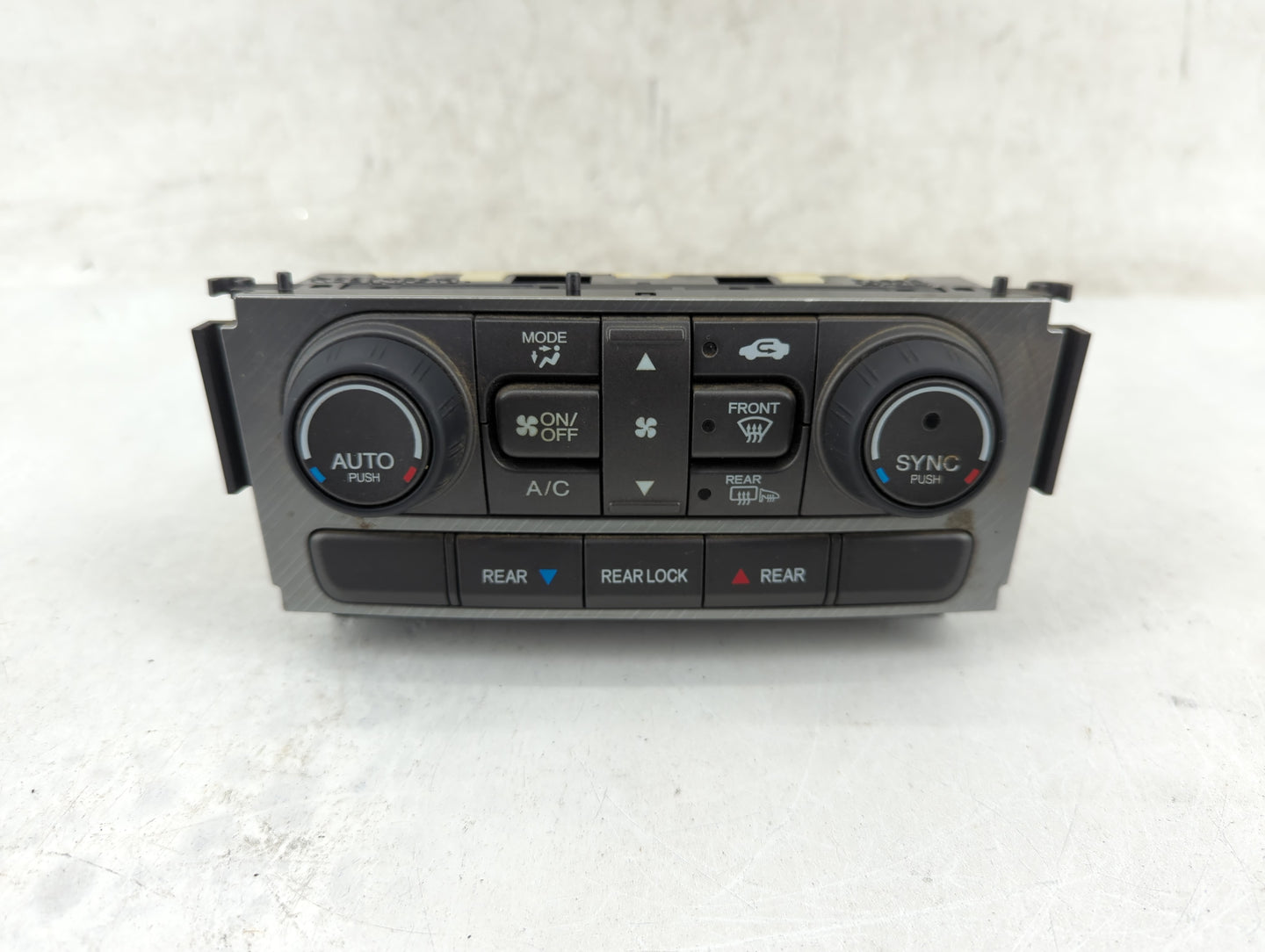 2012 Honda Pilot Climate Control Module Temperature AC/Heater Replacement P/N:79600SZAA010M1 11512121250 Fits OEM Used Auto 