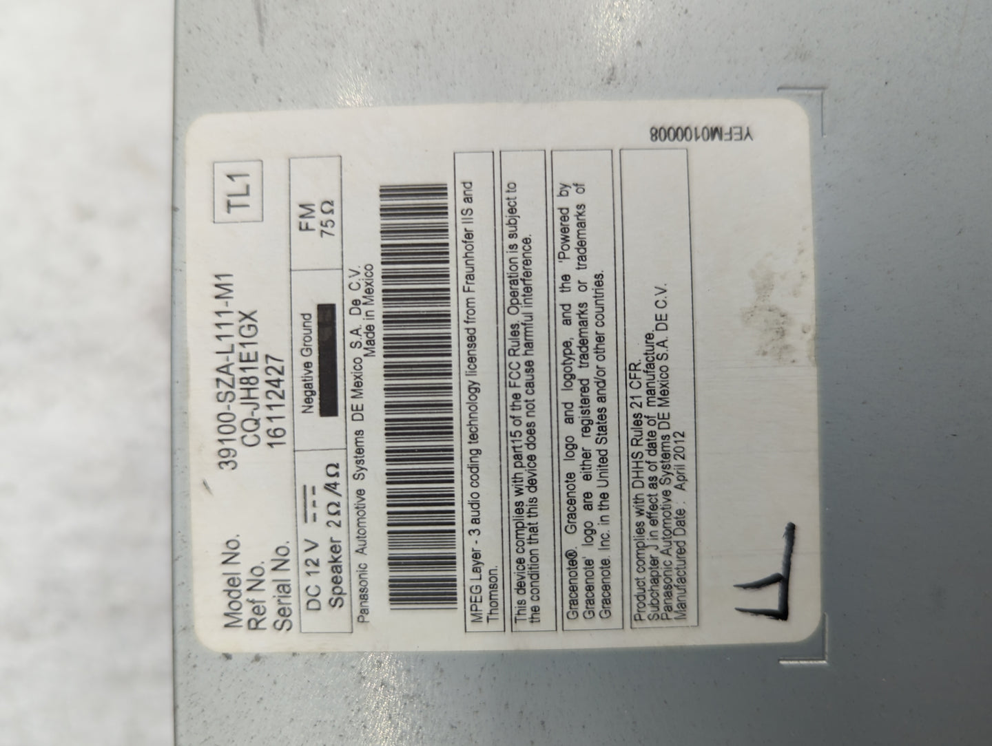 2012 Honda Pilot Radio AM FM Cd Player Receiver Replacement P/N:39100-SZA-L111-M1 CQ-JH81E1GX Fits OEM Used Auto Parts - Oem