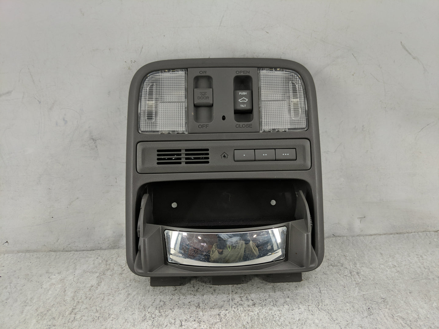 2009-2015 Honda Pilot Overhead Roof Console Gray - Oemusedautoparts1.com