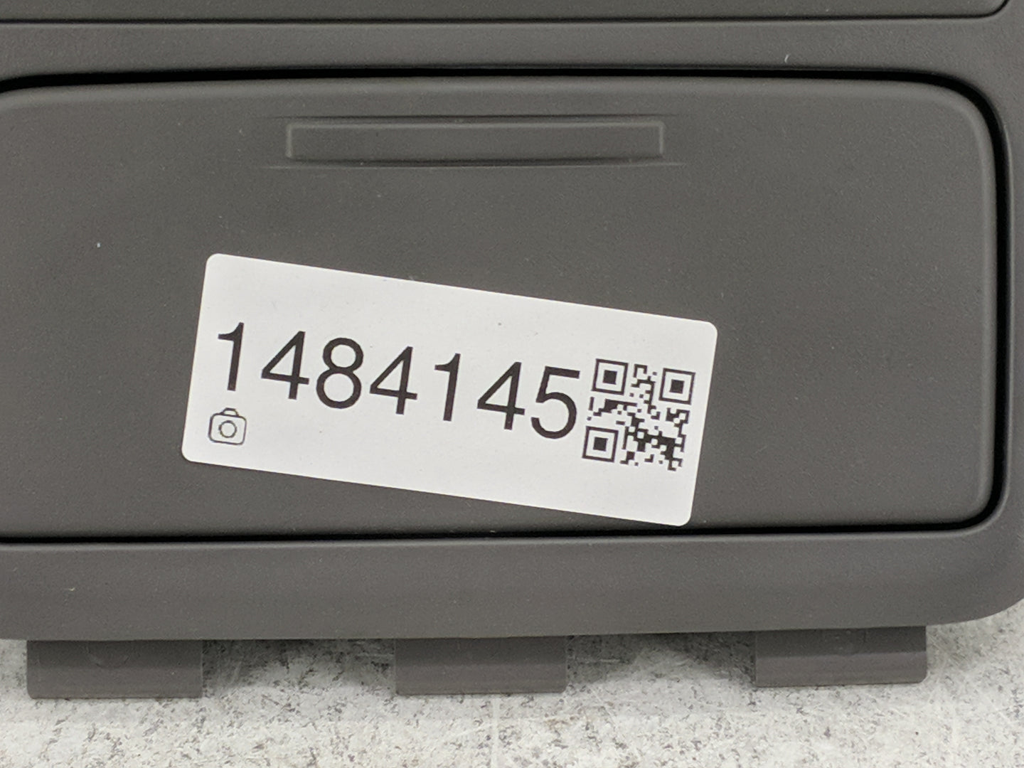 2009-2015 Honda Pilot Overhead Roof Console Gray - Oemusedautoparts1.com