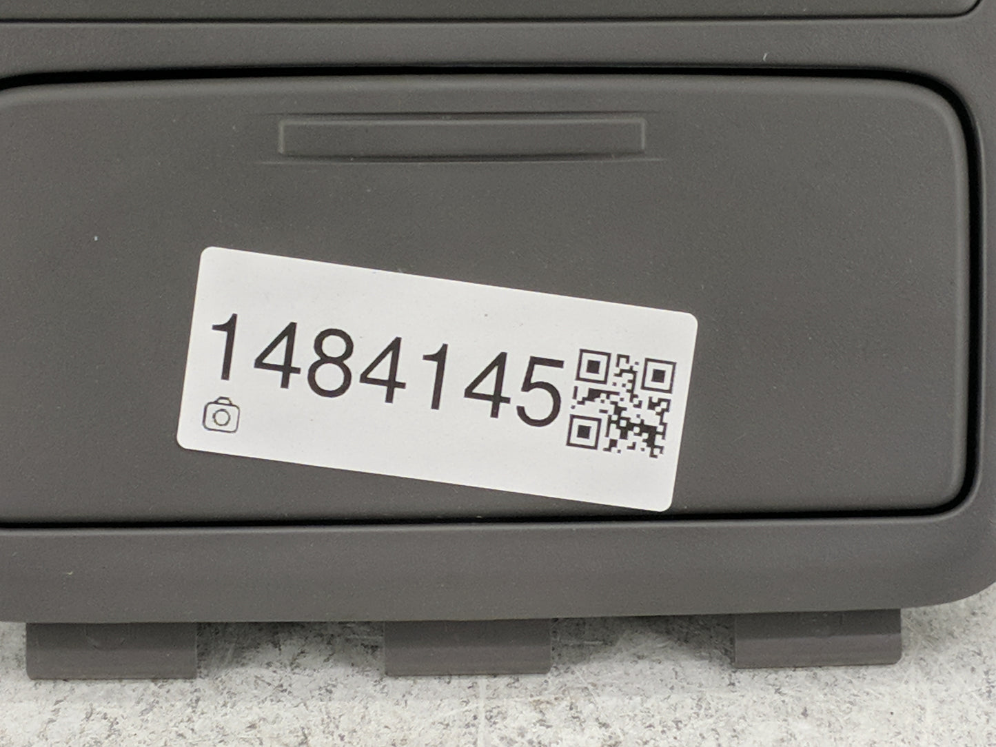 2009-2015 Honda Pilot Overhead Roof Console Gray - Oemusedautoparts1.com
