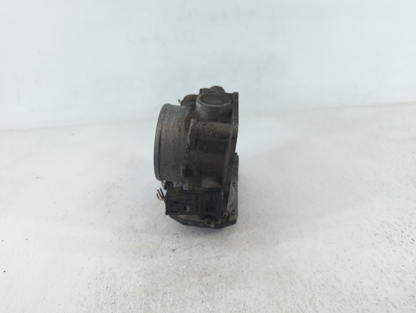 2009-2015 Honda Pilot Throttle Body P/N:U31990892327 Fits Fits 2009 2010 2011 2012 2013 2014 2015 2016 2017 OEM Used Auto Pa