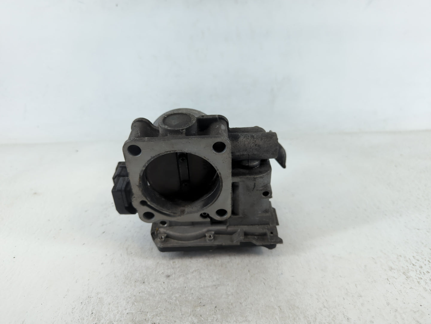 2009-2015 Honda Pilot Throttle Body P/N:U31990892327 Fits Fits 2009 2010 2011 2012 2013 2014 2015 2016 2017 OEM Used Auto Pa