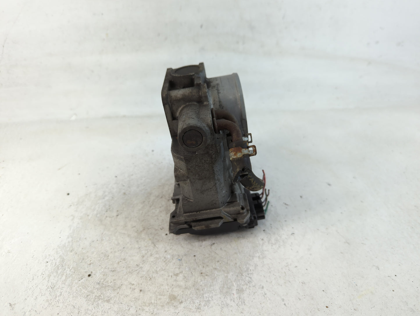 2009-2015 Honda Pilot Throttle Body P/N:GMC1E Fits Fits 2009 2010 2011 2012 2013 2014 2015 2016 2017 OEM Used Auto Parts - O