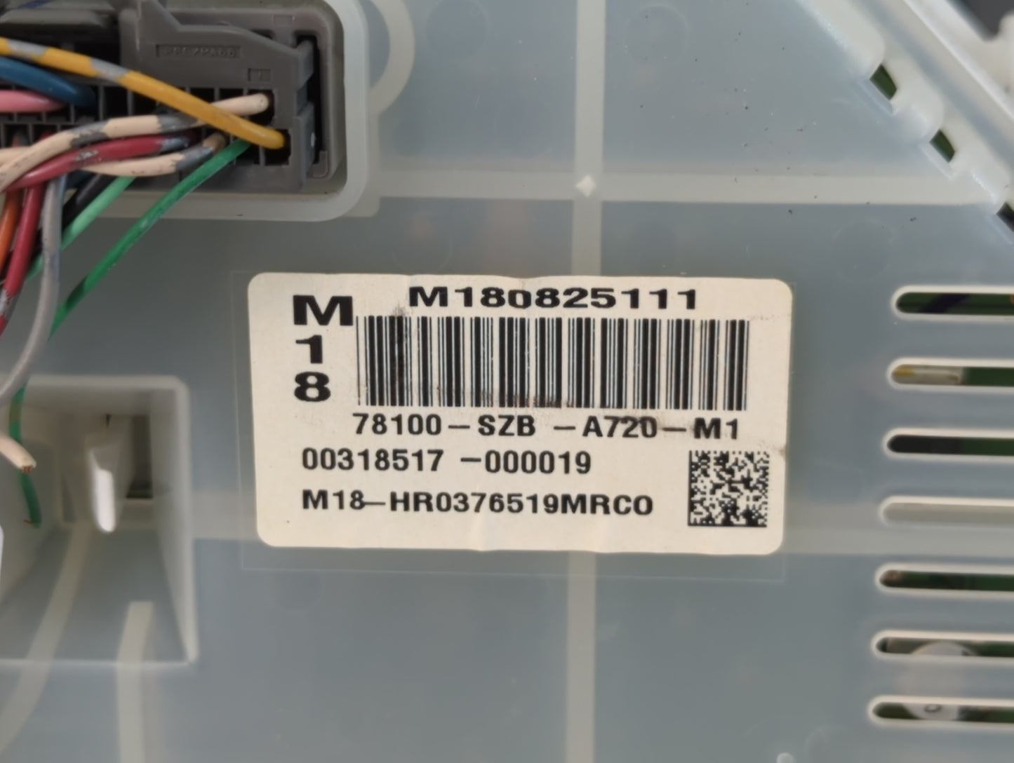 2012-2015 Honda Pilot Instrument Cluster Speedometer Gauges P/N:78100-SZB-A720-M1 Fits Fits 2012 2013 2014 2015 OEM Used Aut