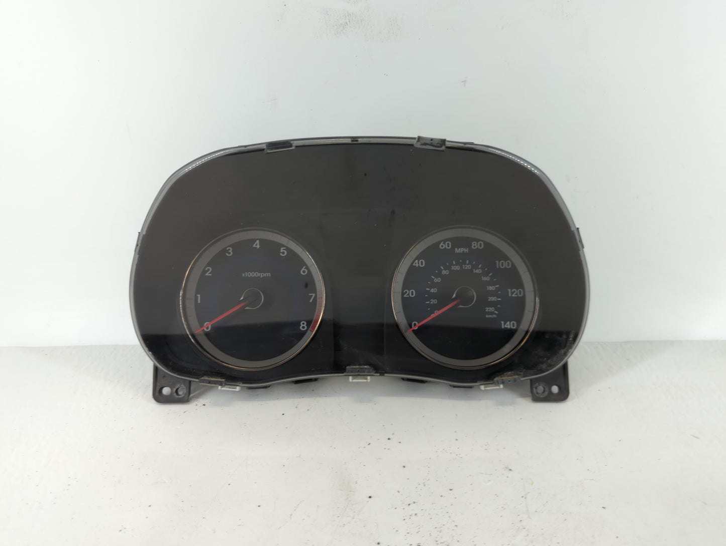 2012-2013 Hyundai Accent Instrument Cluster Speedometer Gauges P/N:94001-1R000 Fits Fits 2012 2013 OEM Used Auto Parts - Oem