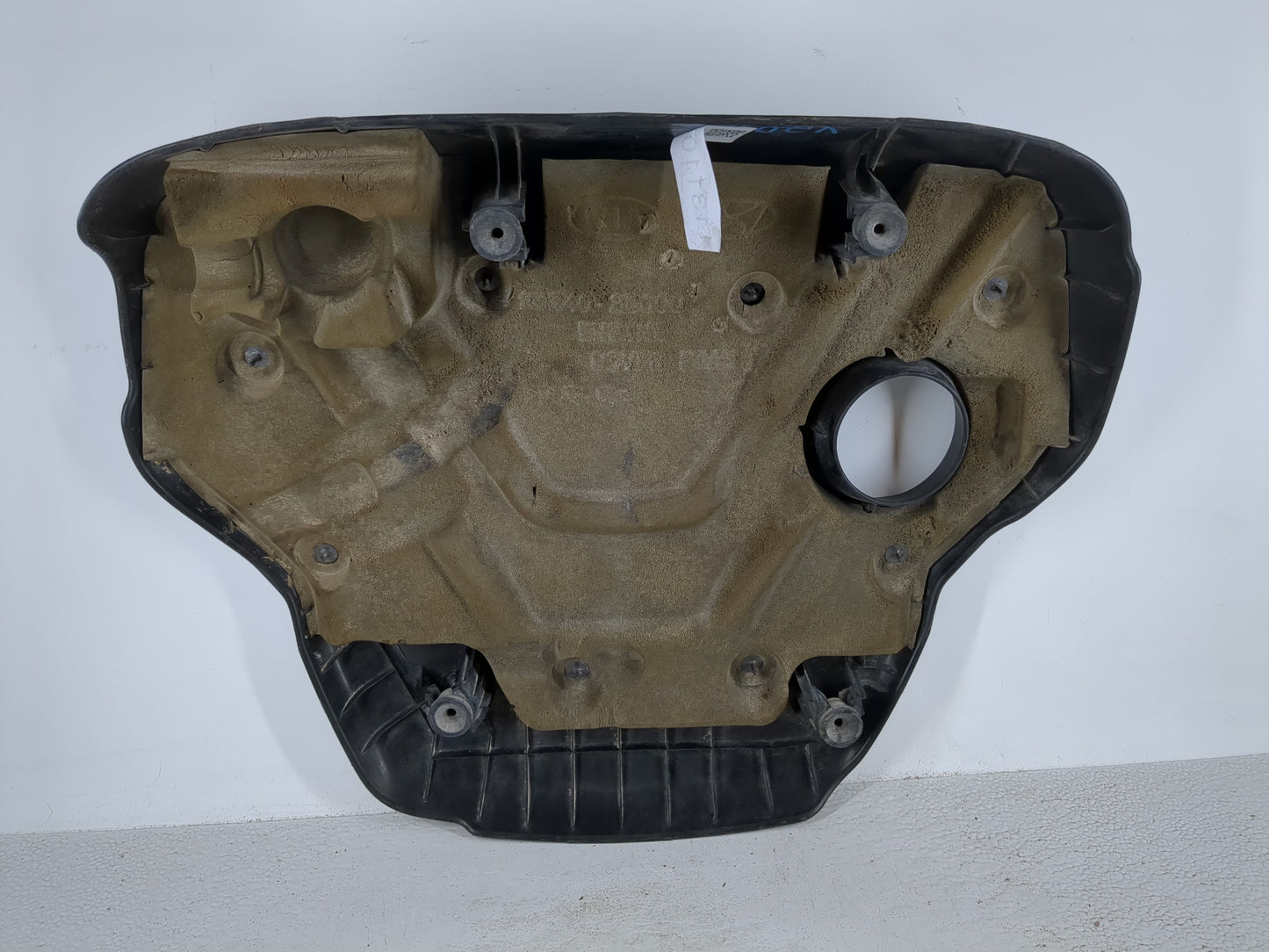2012 Hyundai Accent Engine Cover - Oemusedautoparts1.com