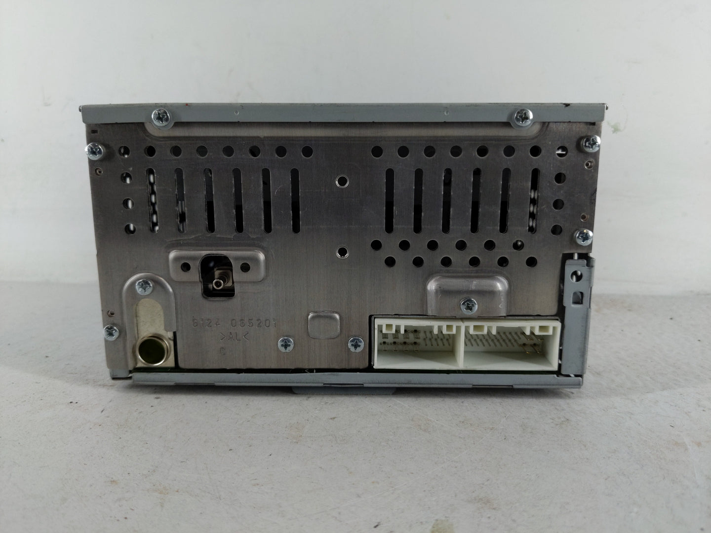 2012-2014 Hyundai Accent Radio AM FM Cd Player Receiver Replacement P/N:96170-1R1004X Fits Fits 2012 2013 2014 OEM Used Auto
