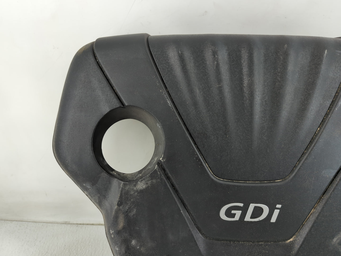 2012 Hyundai Accent Engine Cover - Oemusedautoparts1.com