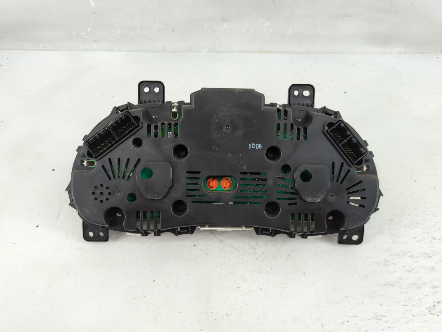 2012-2013 Hyundai Accent Instrument Cluster Speedometer Gauges P/N:94001-1R010 Fits Fits 2012 2013 OEM Used Auto Parts - Oem