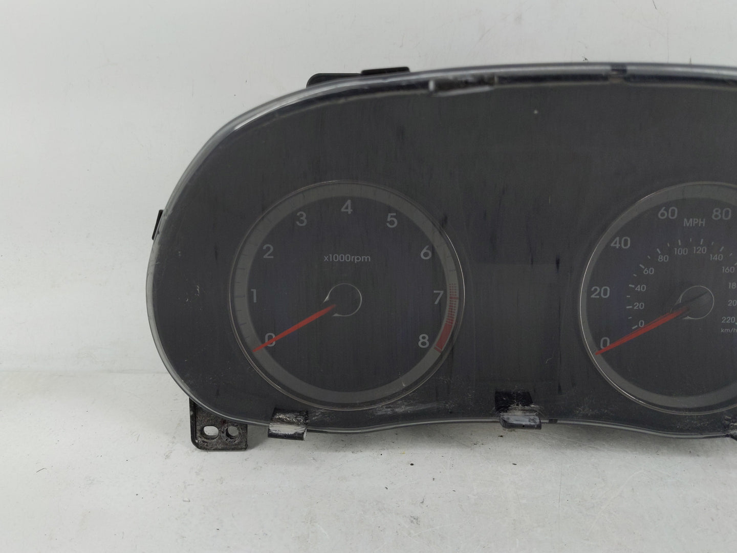 2012-2013 Hyundai Accent Instrument Cluster Speedometer Gauges P/N:94001-1R000 Fits Fits 2012 2013 OEM Used Auto Parts - Oem