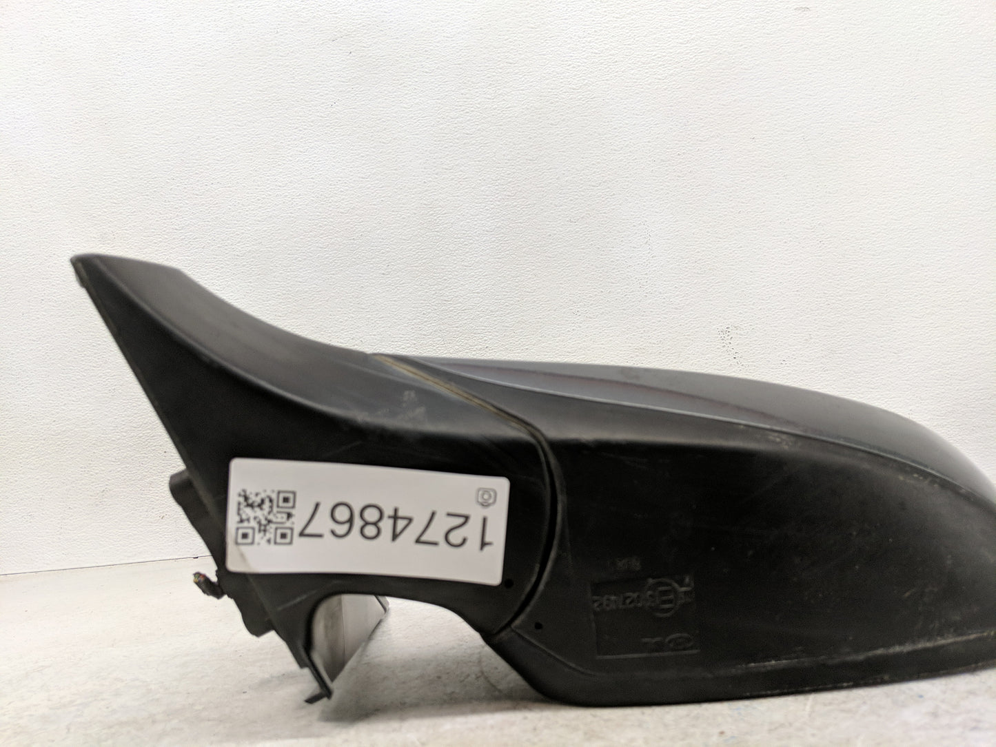2012 Hyundai Accent Driver Side View Mirror - Left Door Mirror OEM Used - Oemusedautoparts1.com