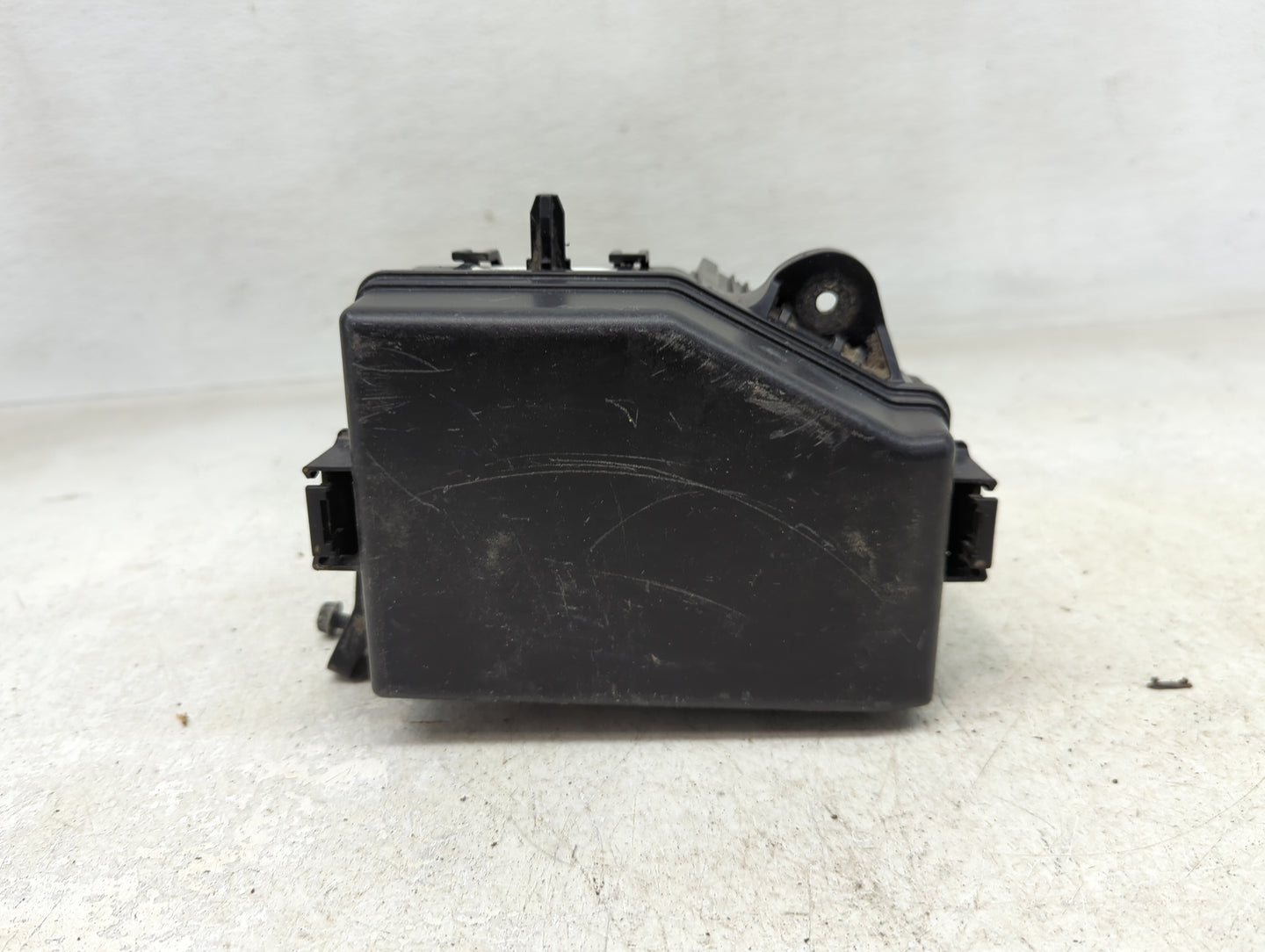 2012-2013 Hyundai Accent Fusebox Fuse Box Panel Relay Module P/N:912211R713 12302-072 Fits Fits 2012 2013 OEM Used Auto Part