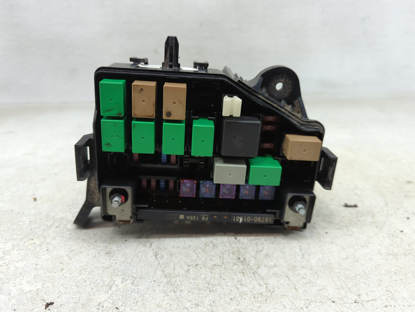 2012-2013 Hyundai Accent Fusebox Fuse Box Panel Relay Module P/N:912211R713 12302-072 Fits Fits 2012 2013 OEM Used Auto Part