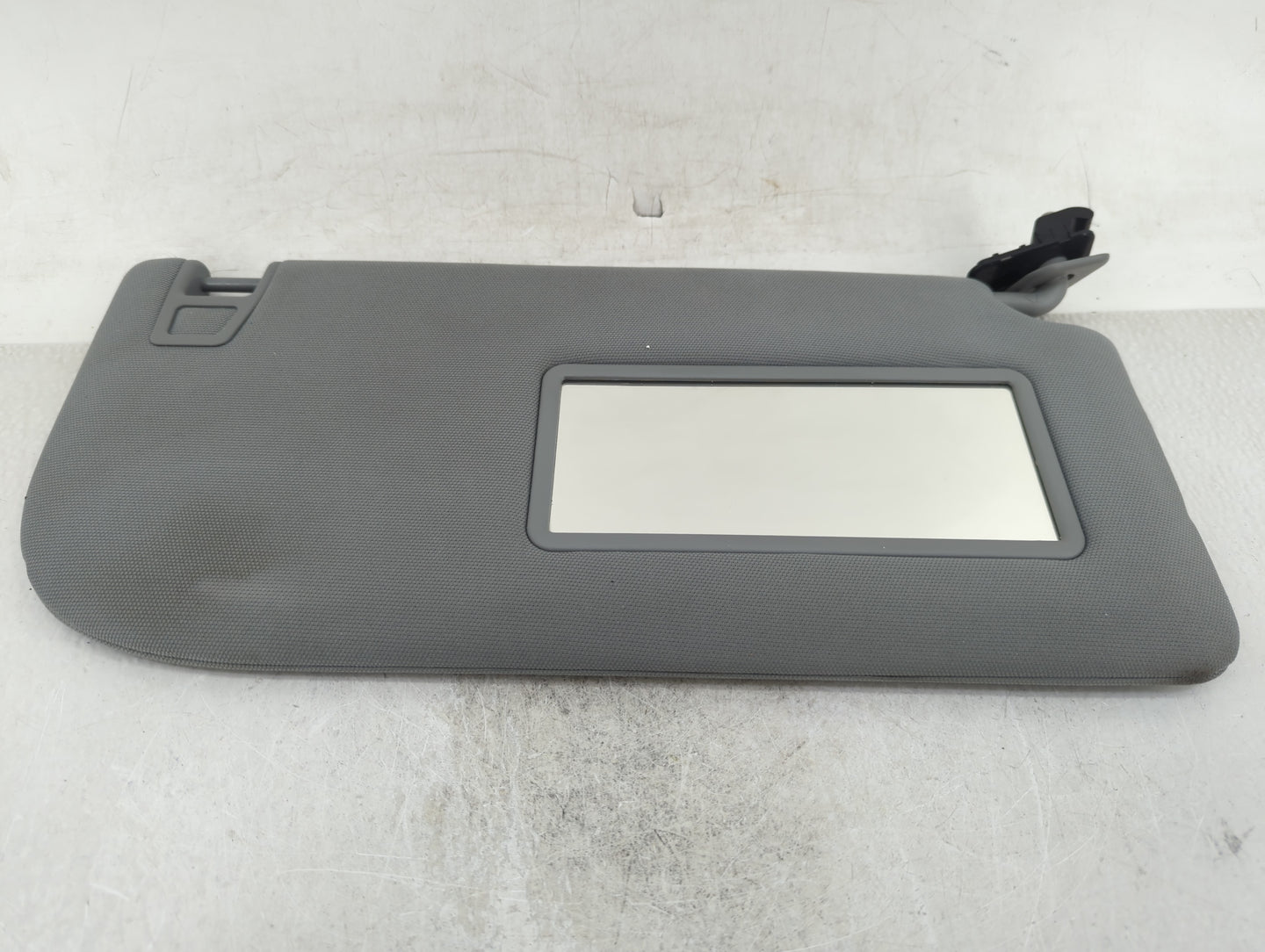2012-2013 Hyundai Accent Sun Visor Shade Replacement Passenger Right Mirror Fits Fits 2012 2013 OEM Used Auto Parts - Oemuse