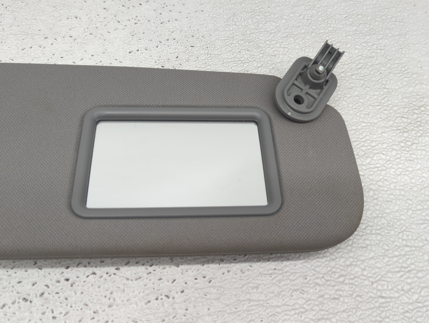 2012-2013 Hyundai Accent Sun Visor Shade Replacement Passenger Right Mirror Fits Fits 2012 2013 OEM Used Auto Parts - Oemuse