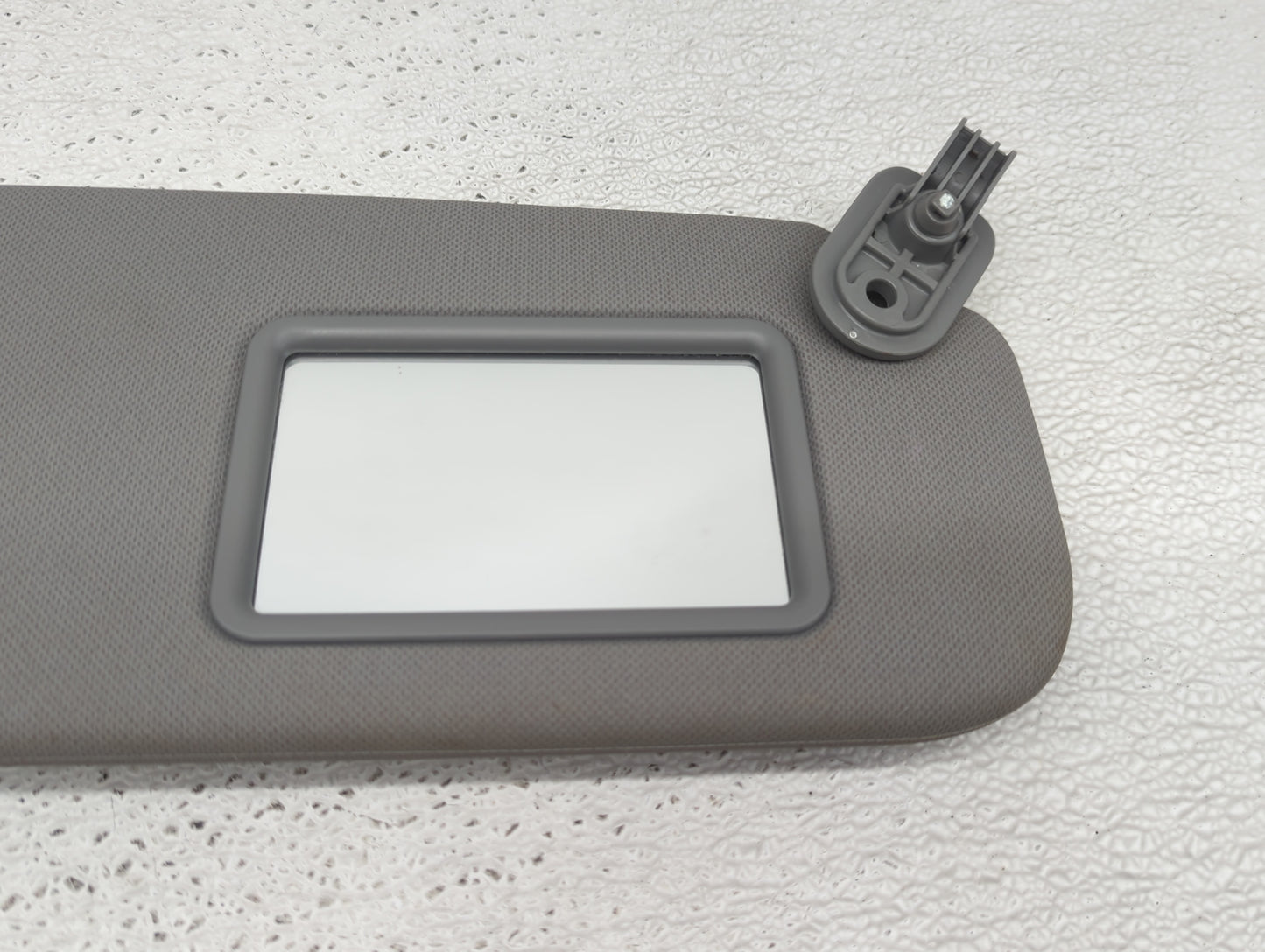 2012-2013 Hyundai Accent Sun Visor Shade Replacement Passenger Right Mirror Fits Fits 2012 2013 OEM Used Auto Parts - Oemuse