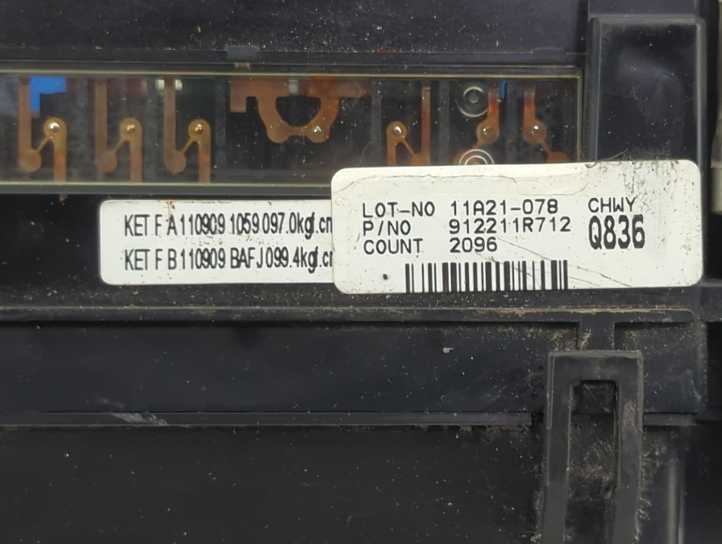 2012-2013 Hyundai Accent Fusebox Fuse Box Panel Relay Module P/N:912211R712 Fits Fits 2012 2013 OEM Used Auto Parts - Oemuse