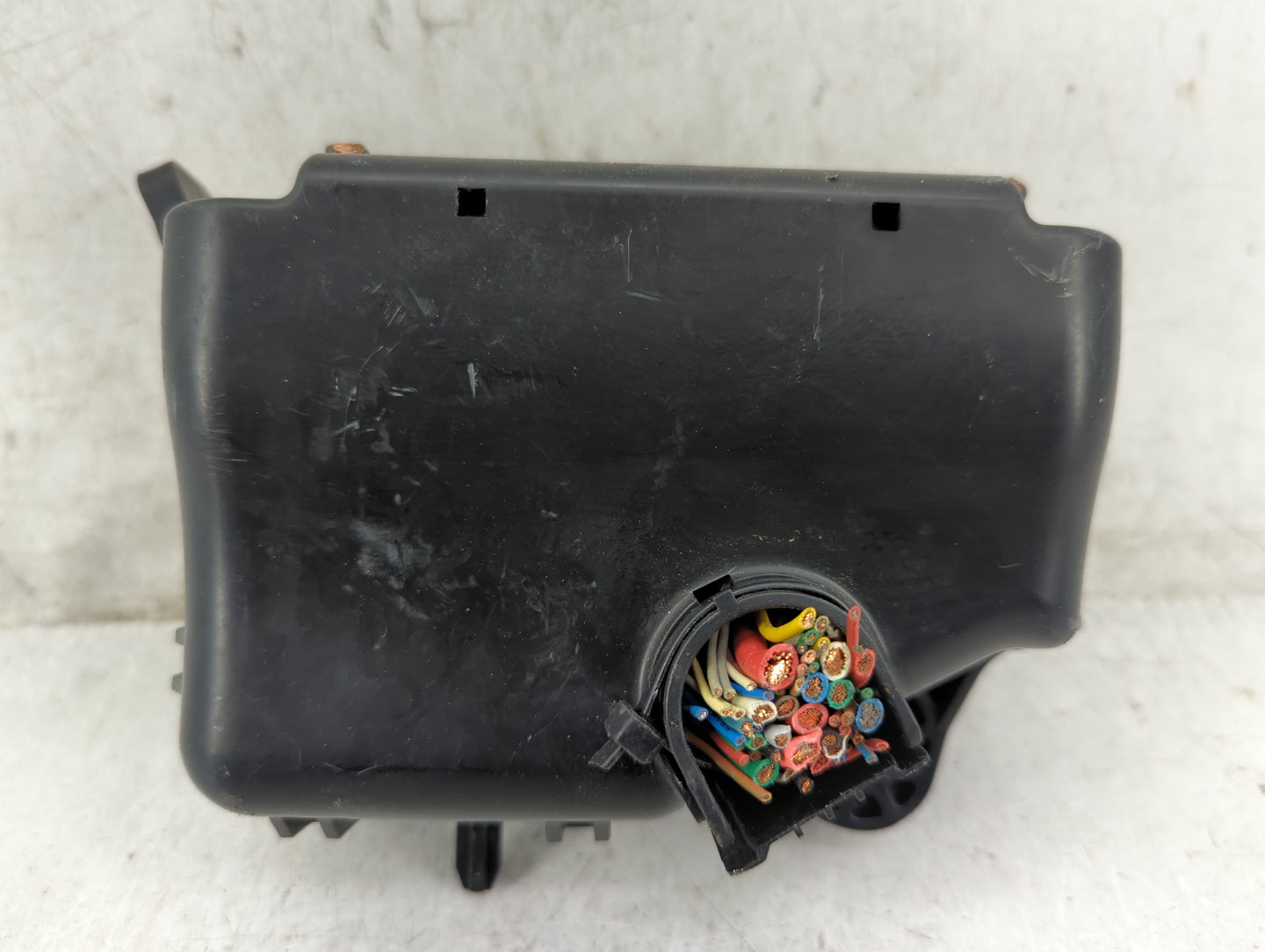 2012-2013 Hyundai Accent Fusebox Fuse Box Panel Relay Module P/N:912211R533 Fits Fits 2012 2013 OEM Used Auto Parts - Oemuse