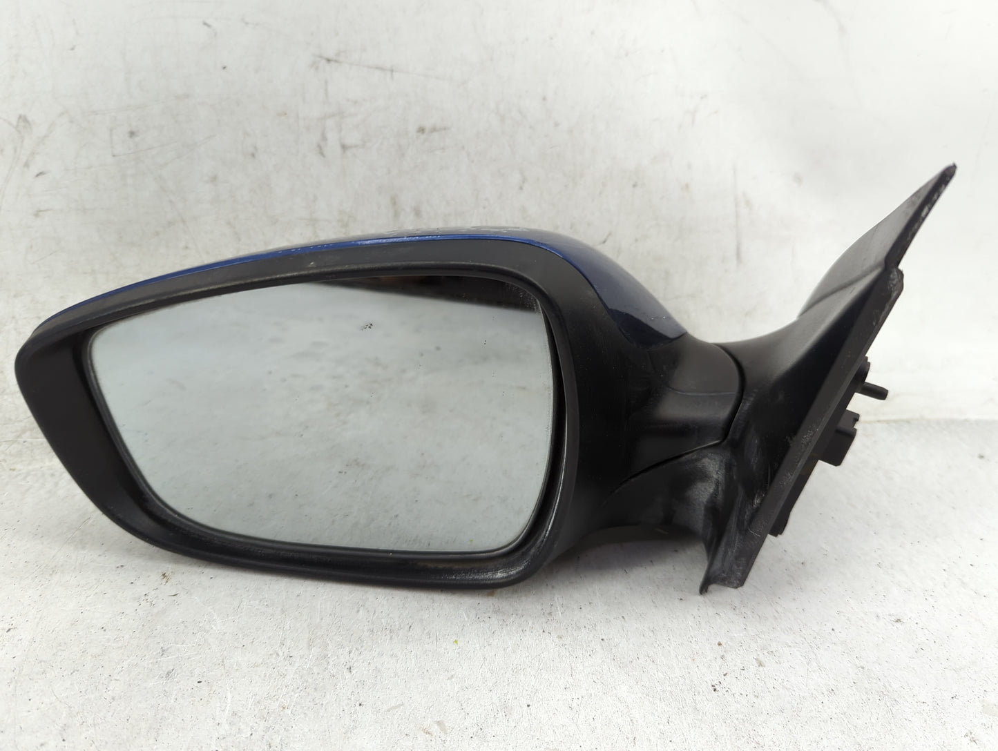 2012-2017 Hyundai Accent Driver Side View Mirror - Left Door Mirror OEM Used - Oemusedautoparts1.com