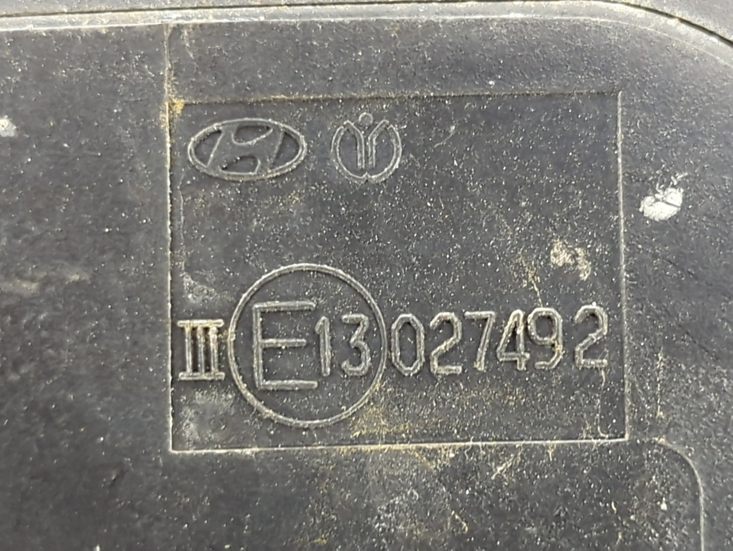 2012-2017 Hyundai Accent Driver Side View Mirror - Left Door Mirror OEM Used - Oemusedautoparts1.com